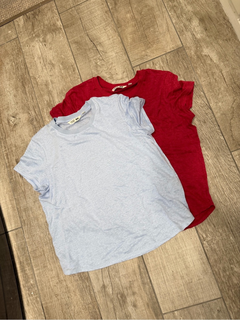 Uniqlo t-shirt bundle